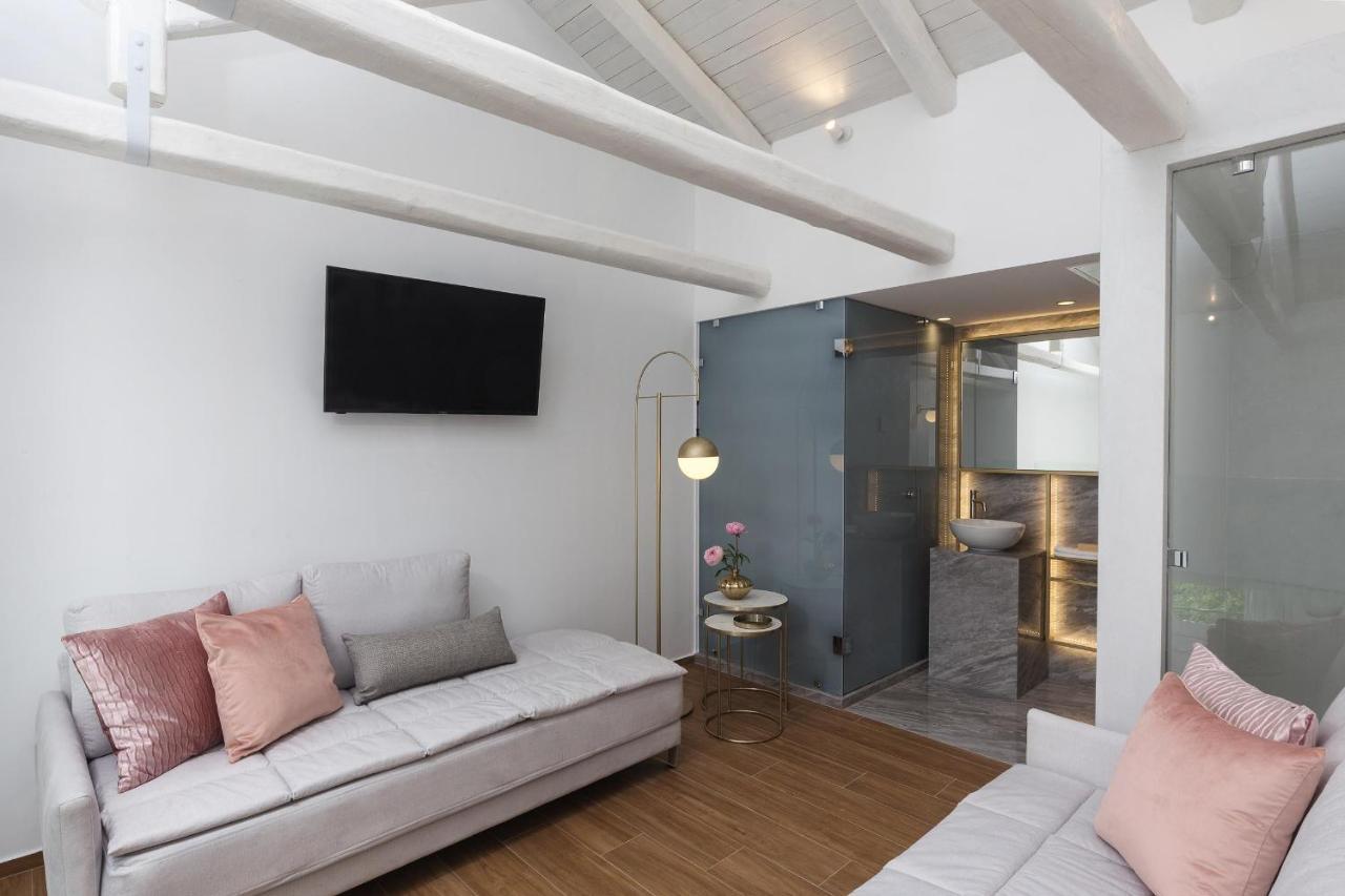 Mirabile Luxury Suites خانيا المظهر الخارجي الصورة