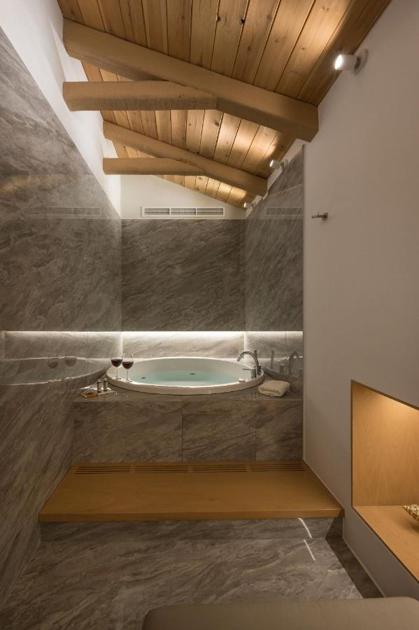 Mirabile Luxury Suites خانيا المظهر الخارجي الصورة